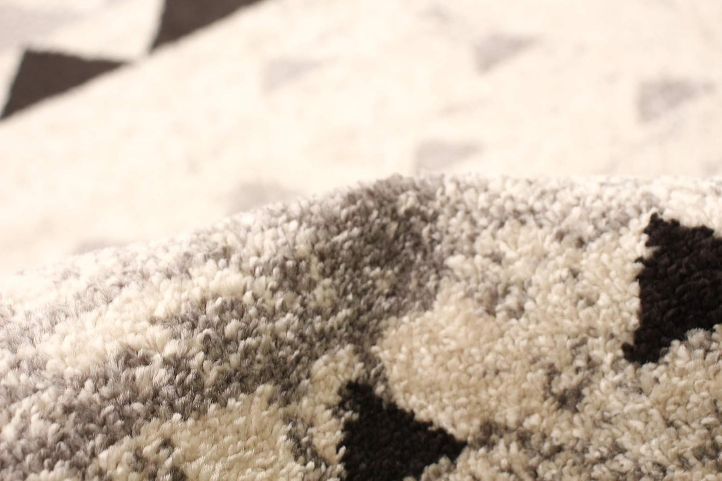 Bohemian Rug Classic 4x6 Beige and Red Area Carpet