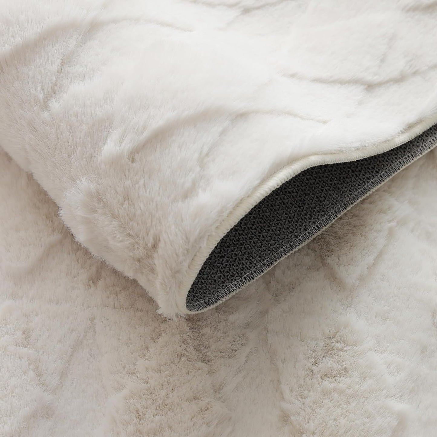 Faux Rabbit Fur Shag Rug 5x7 Creamy White Boho Diamond Patterned Rug
