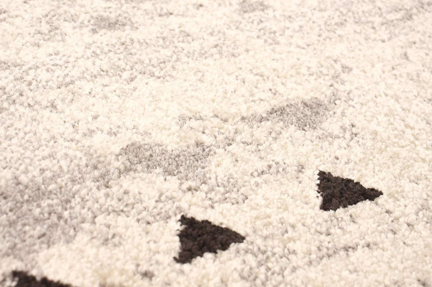 Bohemian Rug Classic 4x6 Beige and Red Area Carpet