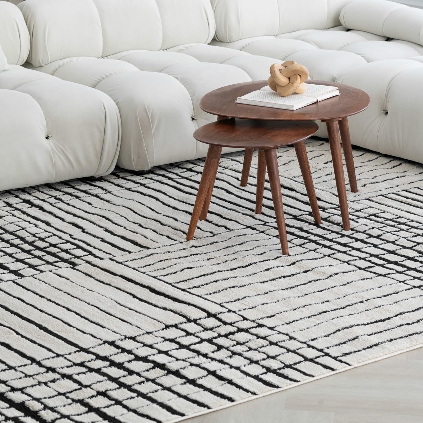 Boho Rug 4x6 High Quality Geometric White and Black Area Rug
