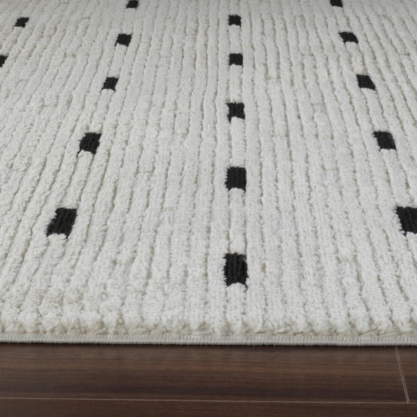 Boho Rug 4x6 High Quality Dashes White and Black Area Rug
