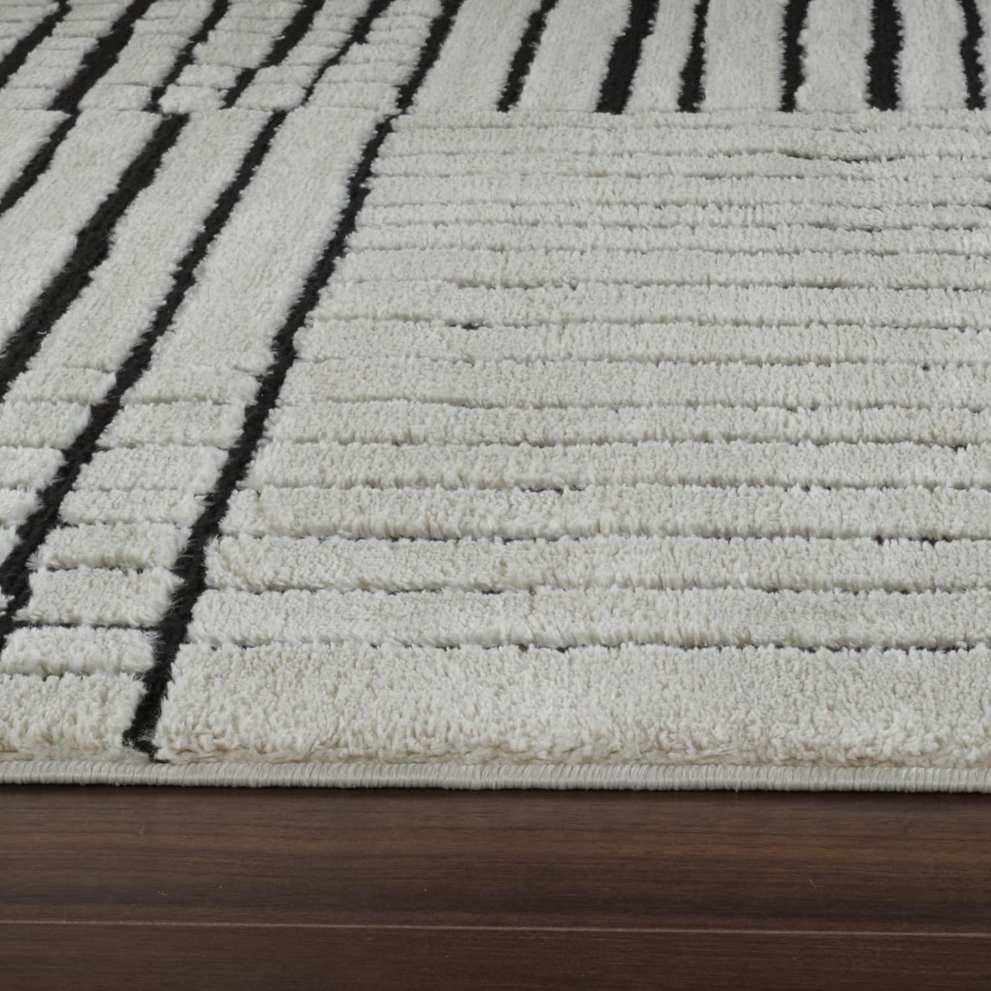 Boho Rug 4x6 High Quality Geometric White and Black Area Rug