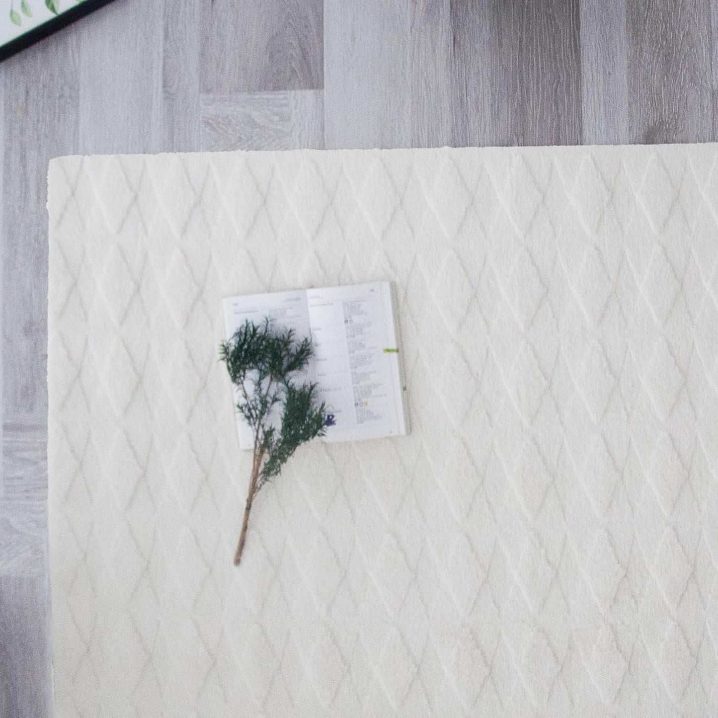 Faux Rabbit Fur Shag Rug 5x7 Creamy White Boho Diamond Patterned Rug