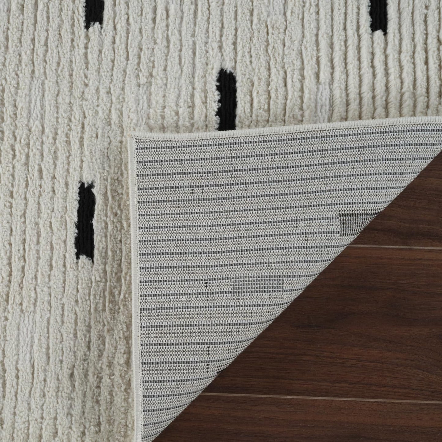 Boho Rug 4x6 High Quality Dashes White and Black Area Rug