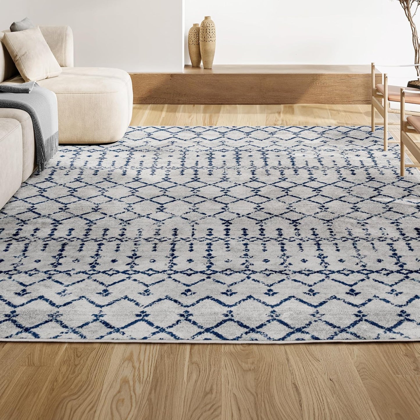 Bohemian Rug Classic 4x6 White and Blue Area Carpet