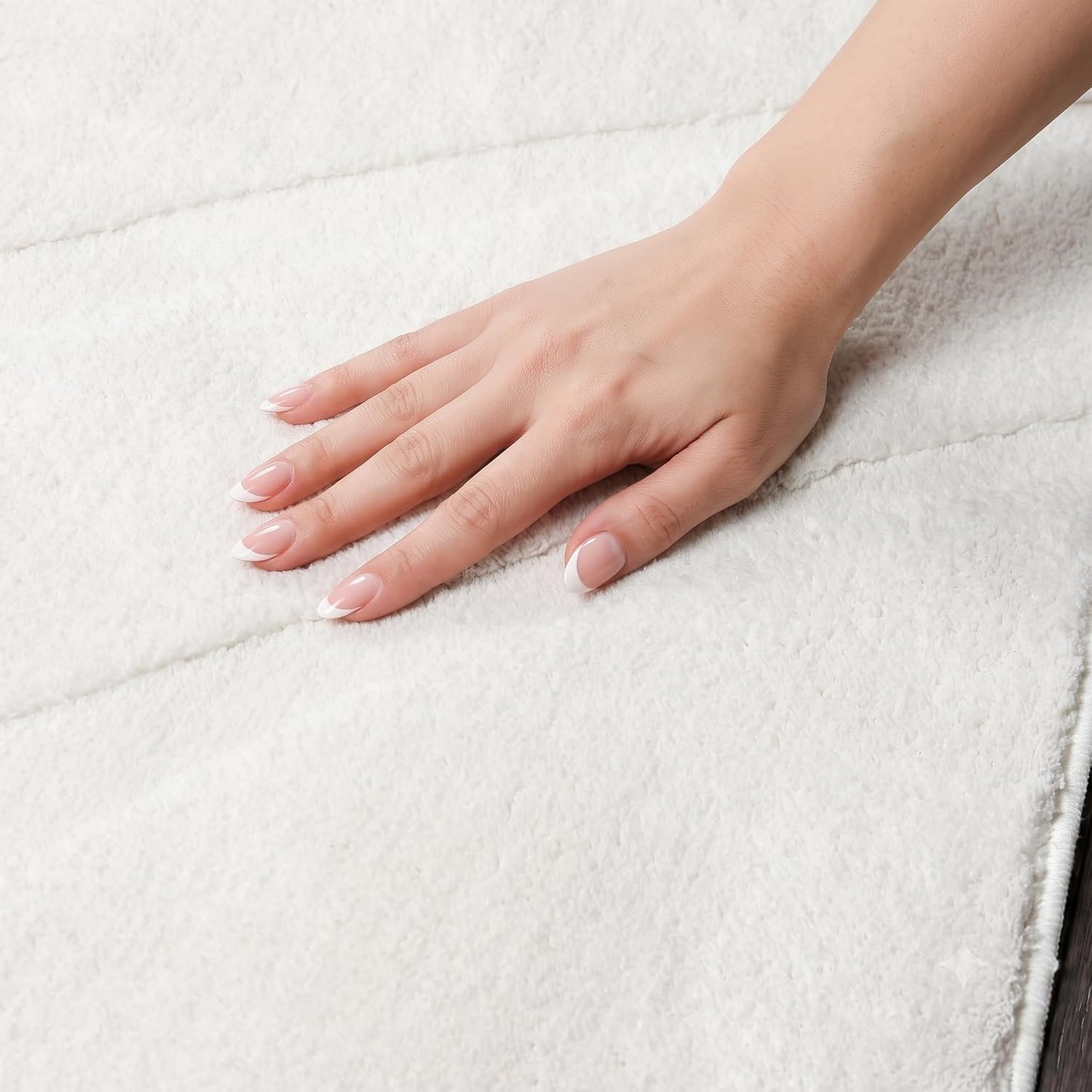 Pearl Hills Cream Washable Rug - Rugsco.ca