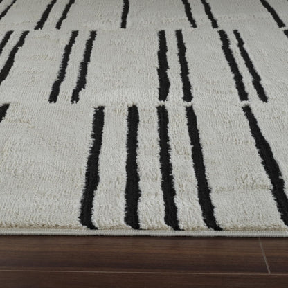 North Collection Boho Rug 4x6 High Quality  Rectilinear White and Black Area Rug
