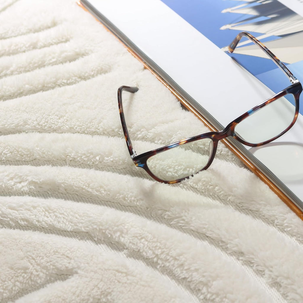 Velvet Crescent Cream Washable Rug - Rugsco.ca