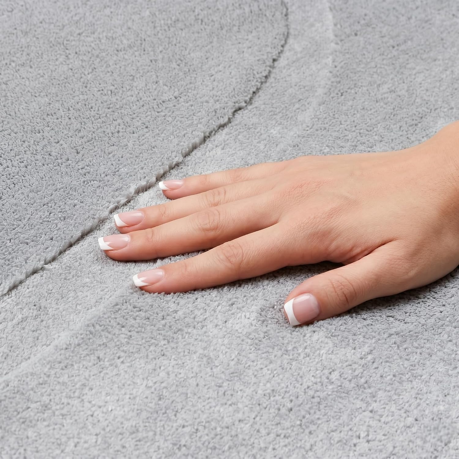 Pearl Hills Grey Washable Rug - Rugsco.ca