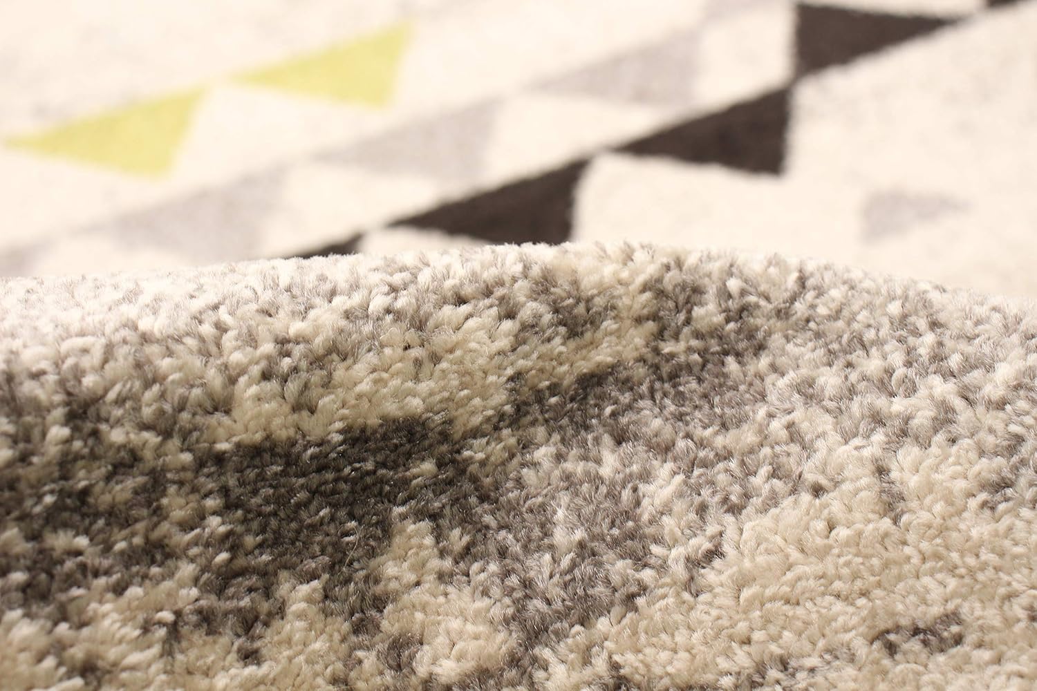 Bohemian Rug Classic 4x6 Beige and Yellow Area Carpet