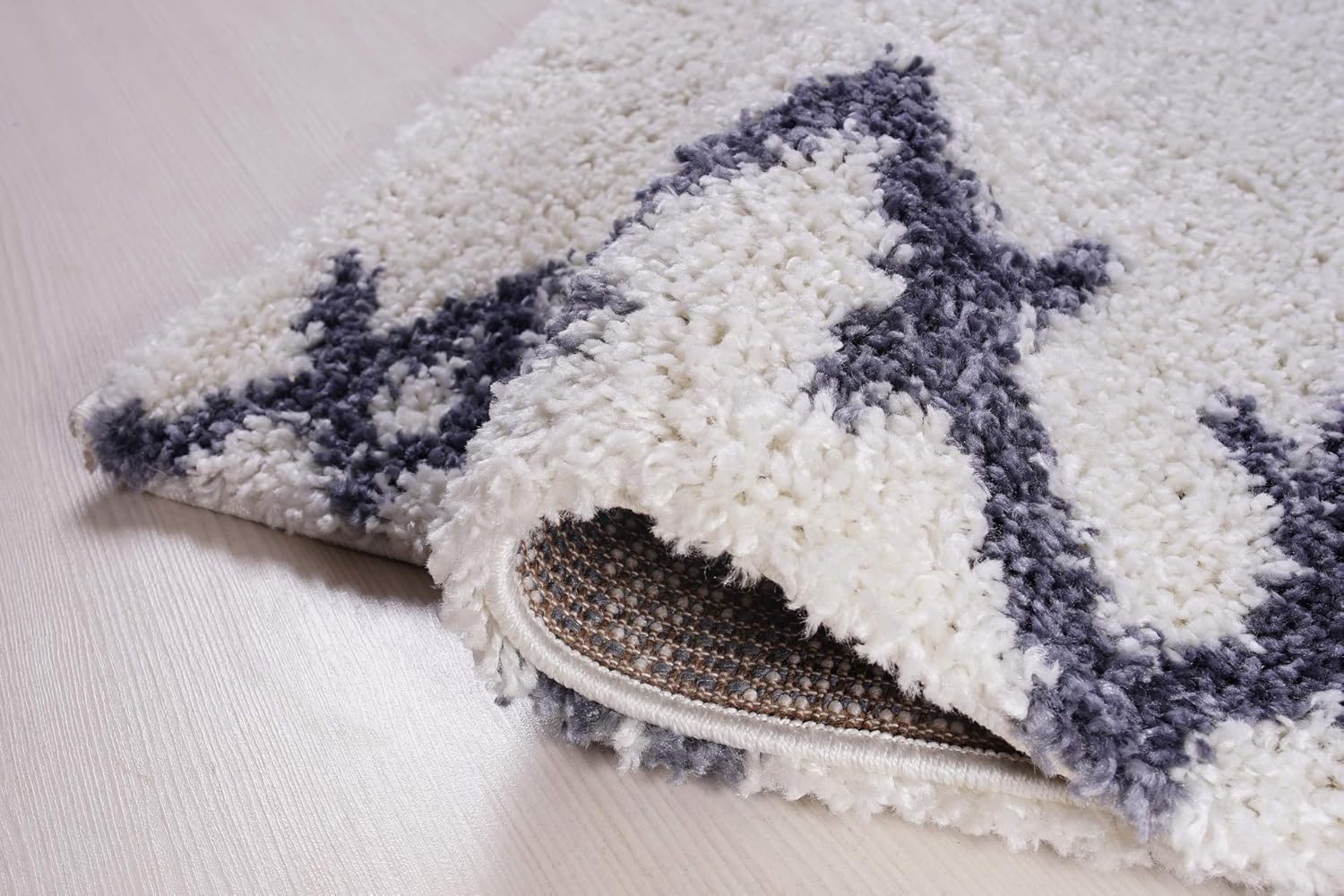 Shag Rug Boho 4x6 White and Grey Area Carpet 