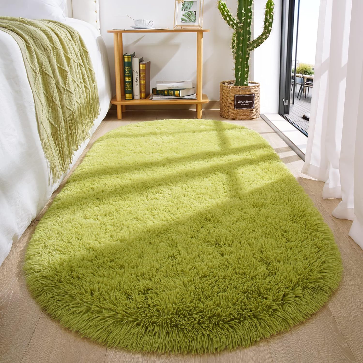 Oval Fluffy Rug White Plain 3x7