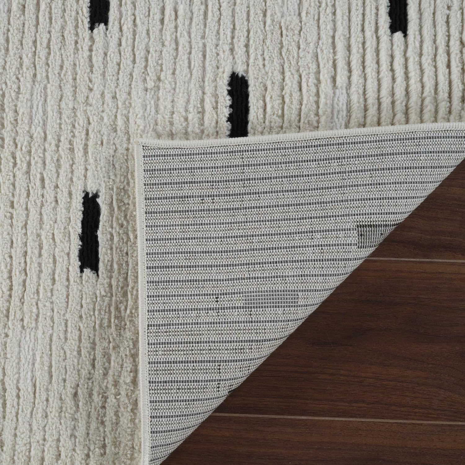 Boho Rug 4x6 High Quality Dashes White and Black Area Rug