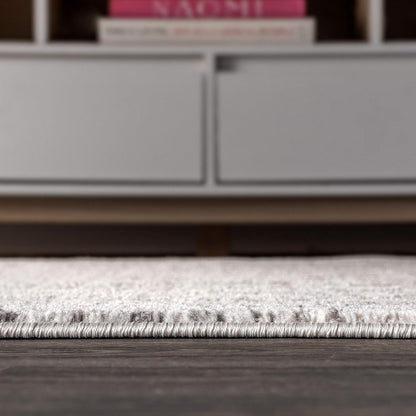 Bohemian Rug Classic 4x6 White and Grey Area Carpet