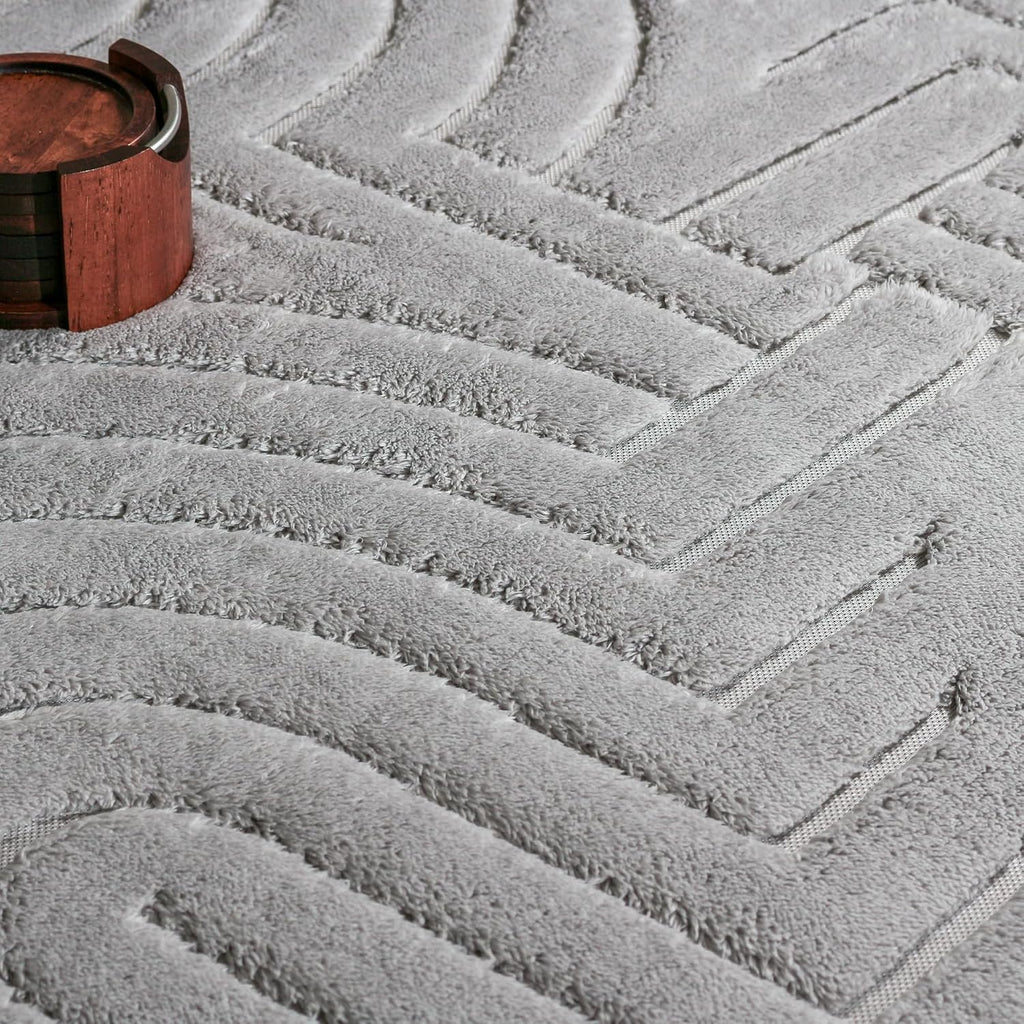 Velvet Grey Circles Washable Rug - Rugsco.ca