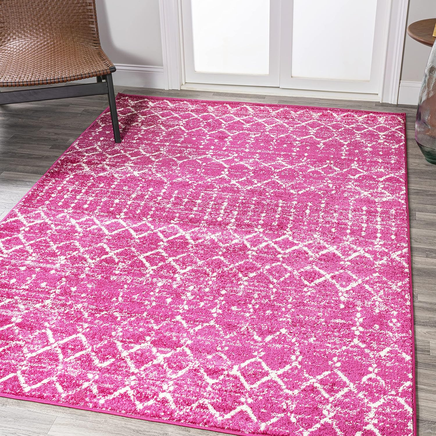 Bohemian Rug Classic 4x6 Pink and White Area Carpet