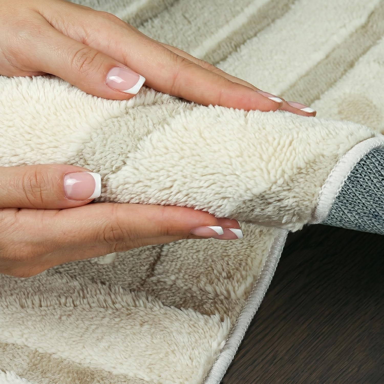 Beige Rugs Canada